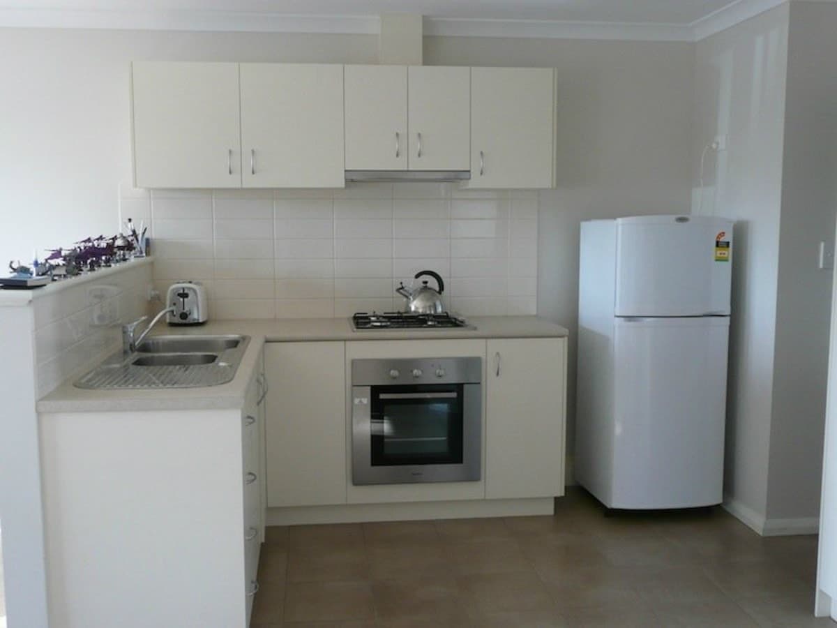 2/85 Collins Street Piccadilly,
	
			
							KALGOORLIE
				
							
							WA
			6430, Kalgoorlie - Thumbnail 7