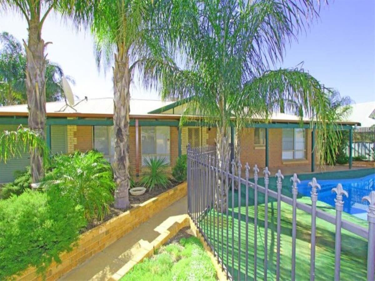 22 Bracklemann Drive, Boulder,
	
			
							KALGOORLIE
				
							
							WA
			6430, Kalgoorlie - Thumbnail 2