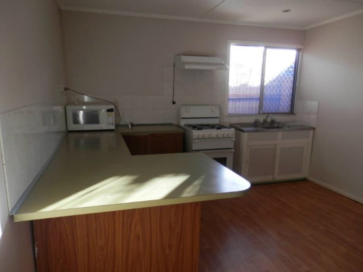 18 Butler Street,
	
			
							KALGOORLIE
				
							
							WA
			6430, Kalgoorlie - Thumbnail 3