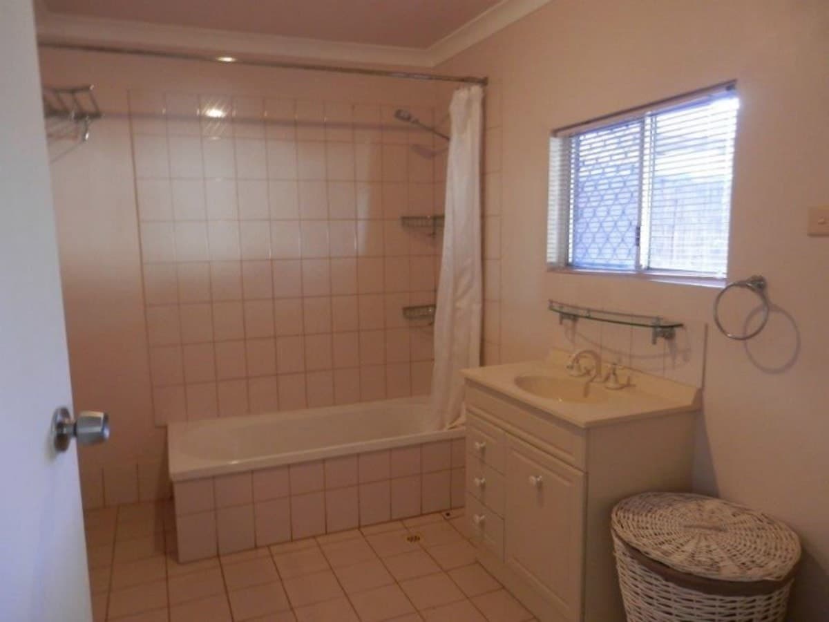 18 Butler Street,
	
			
							KALGOORLIE
				
							
							WA
			6430, Kalgoorlie - Thumbnail 6