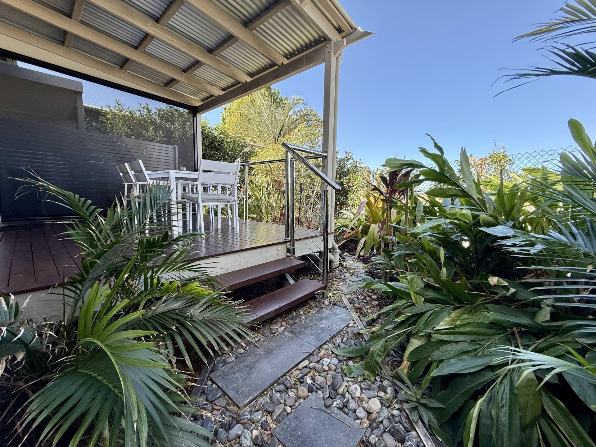 BH 56, 151 Esplanade, Woodgate - Image 1