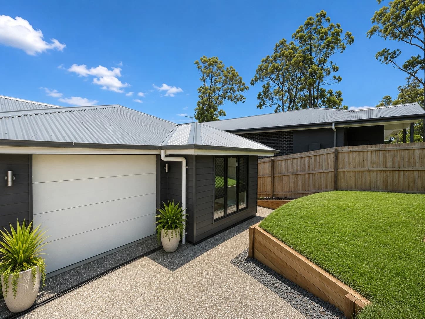 2/70 Buckland Road, Everton Hills, QLD, 4053, Everton Hills - Image 1