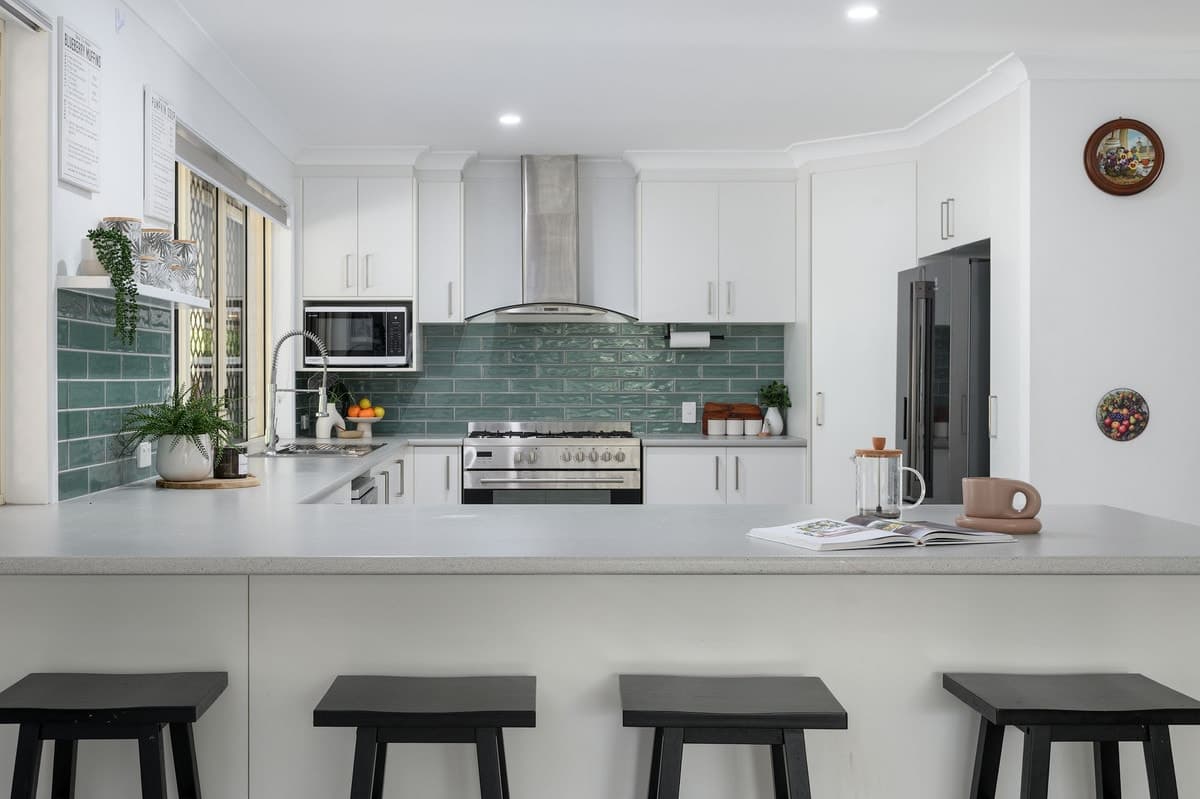 7 Roebuck Street, Cooloola Cove - Image 1