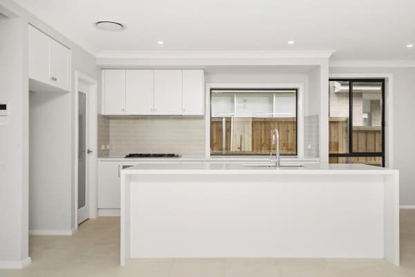 13 Bat Street Box Hill, House for Rent, Box Hill - Thumbnail 8