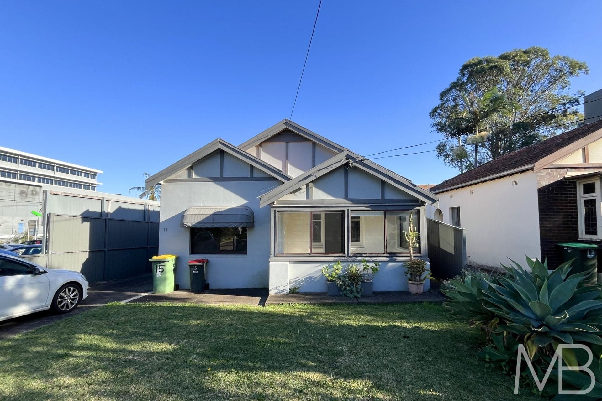 15 KANOONA AVENUE, Homebush, Homebush - Thumbnail 2