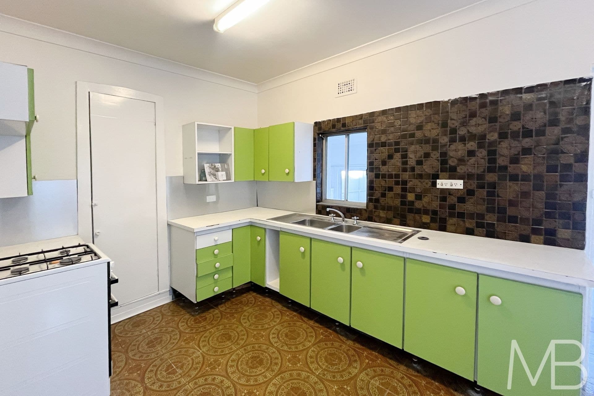 15 KANOONA AVENUE, Homebush, Homebush - Thumbnail 6