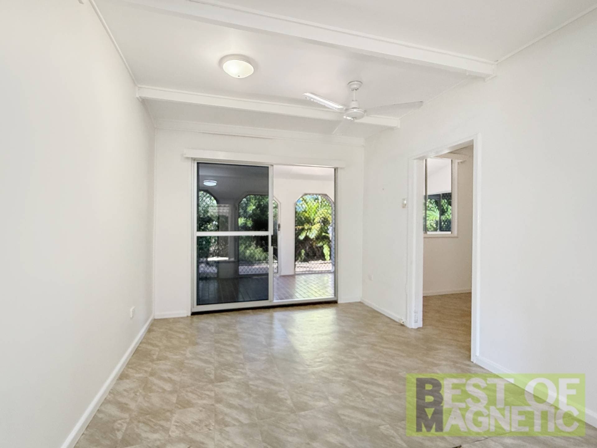 21 Kelly Street, Nelly Bay - Thumbnail 4