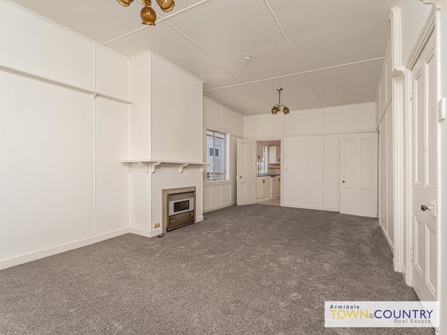211 Brown Street, Armidale, Armidale - Thumbnail 3