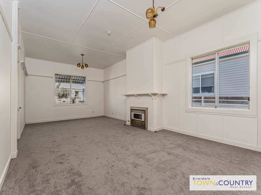 211 Brown Street, Armidale, Armidale - Thumbnail 4