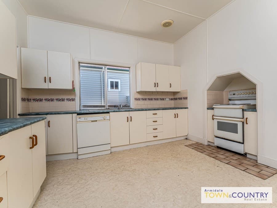 211 Brown Street, Armidale, Armidale - Thumbnail 5