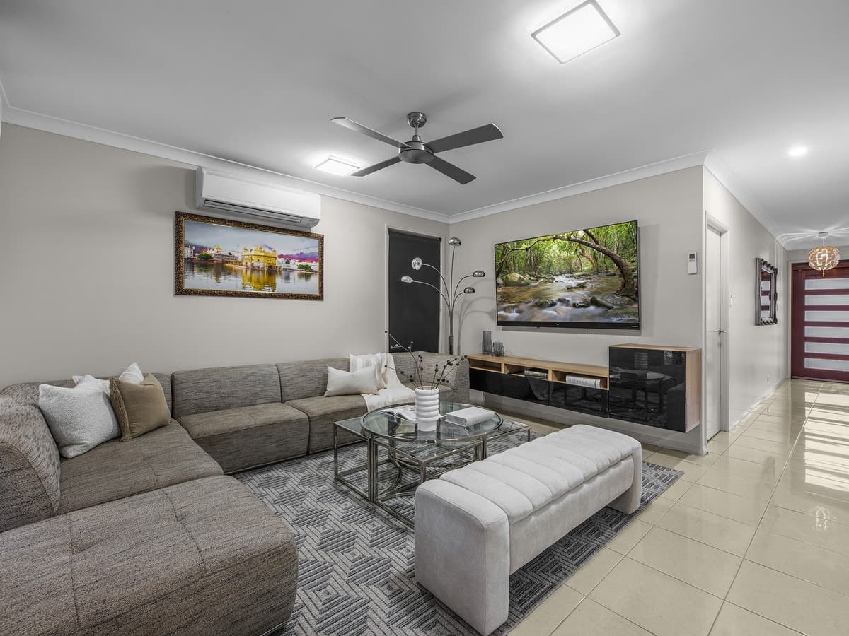 25 Invergarry Circuit, Heathwood QLD 4110, Heathwood - Thumbnail 2