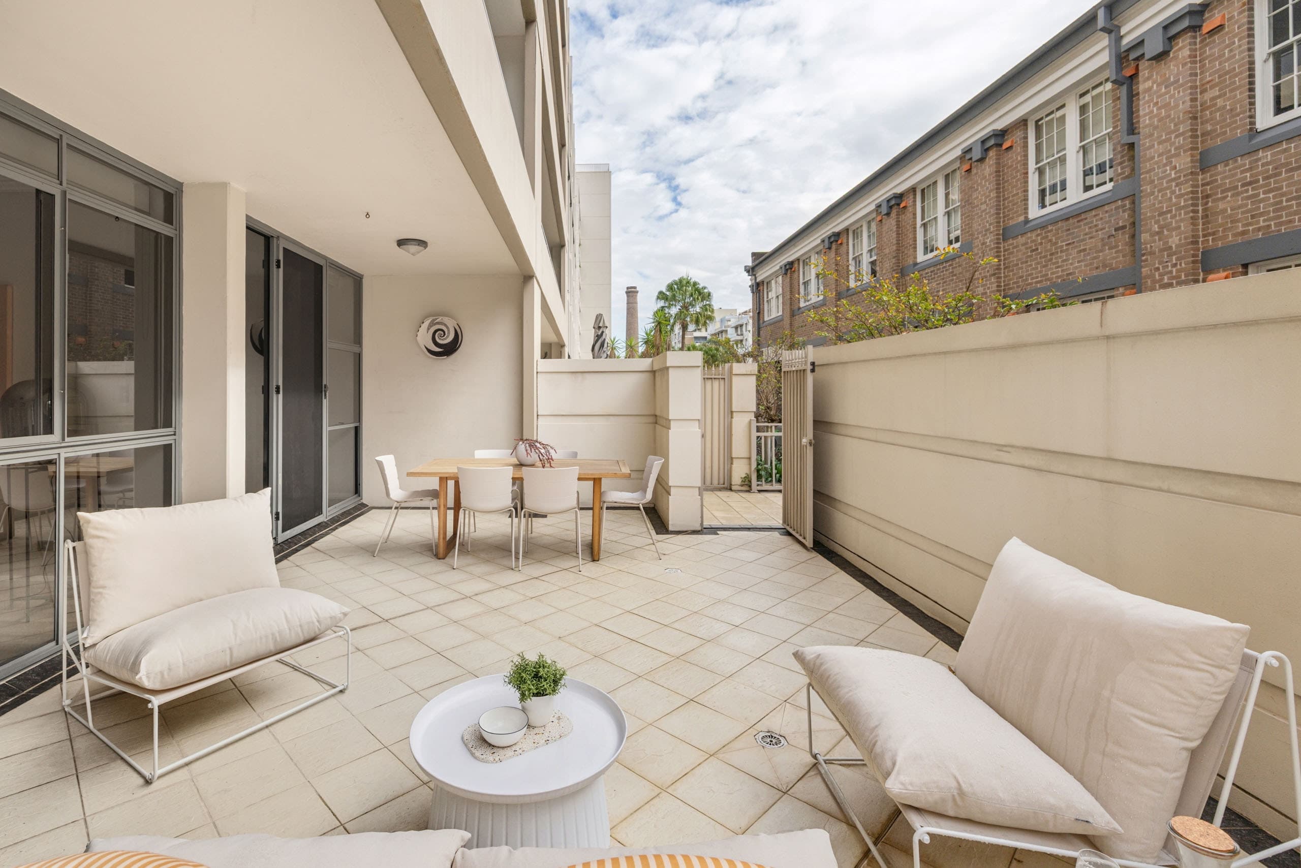 2/13 Potter Street, Waterloo - Thumbnail 3