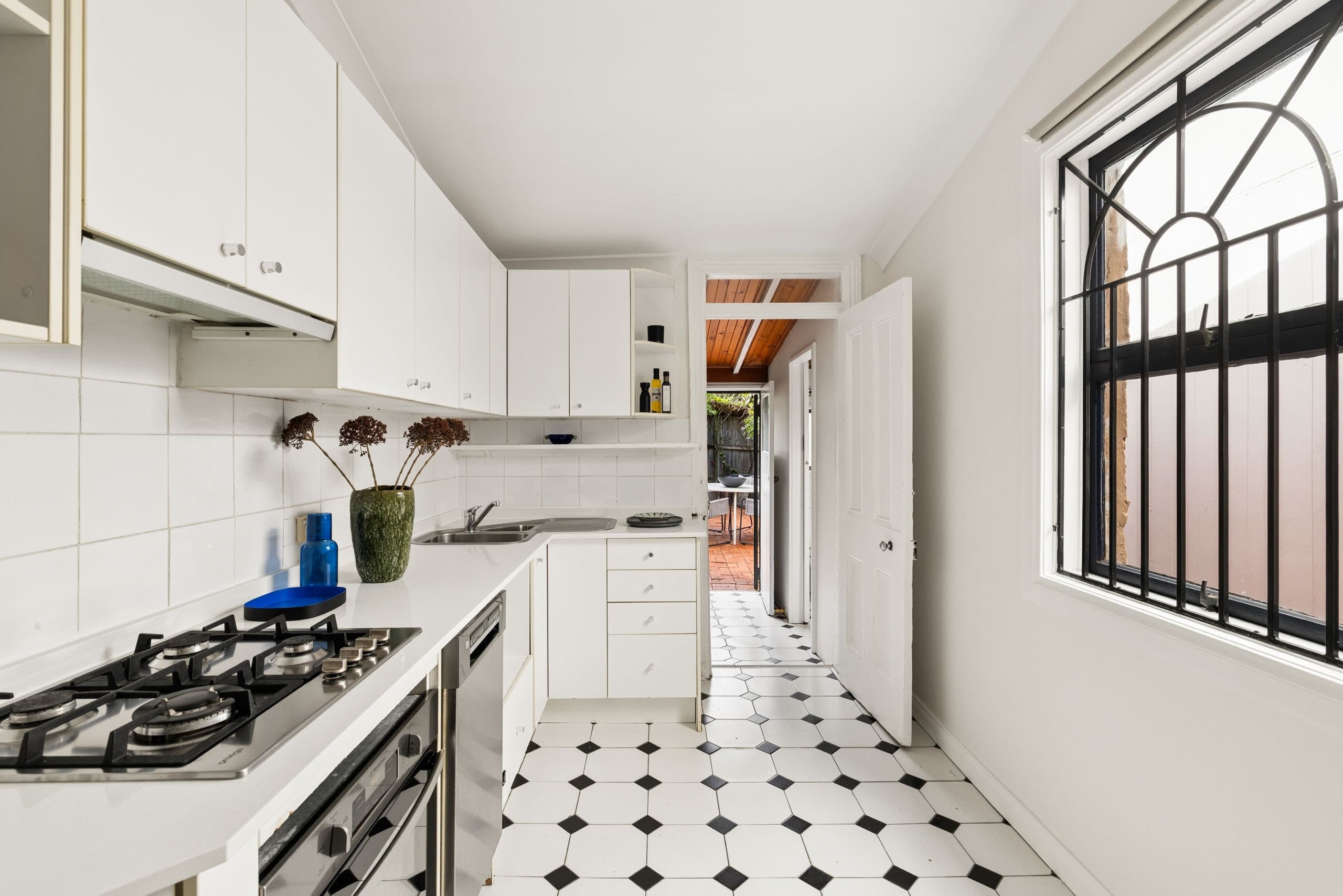 104 Simmons Street, Enmore - Thumbnail 8