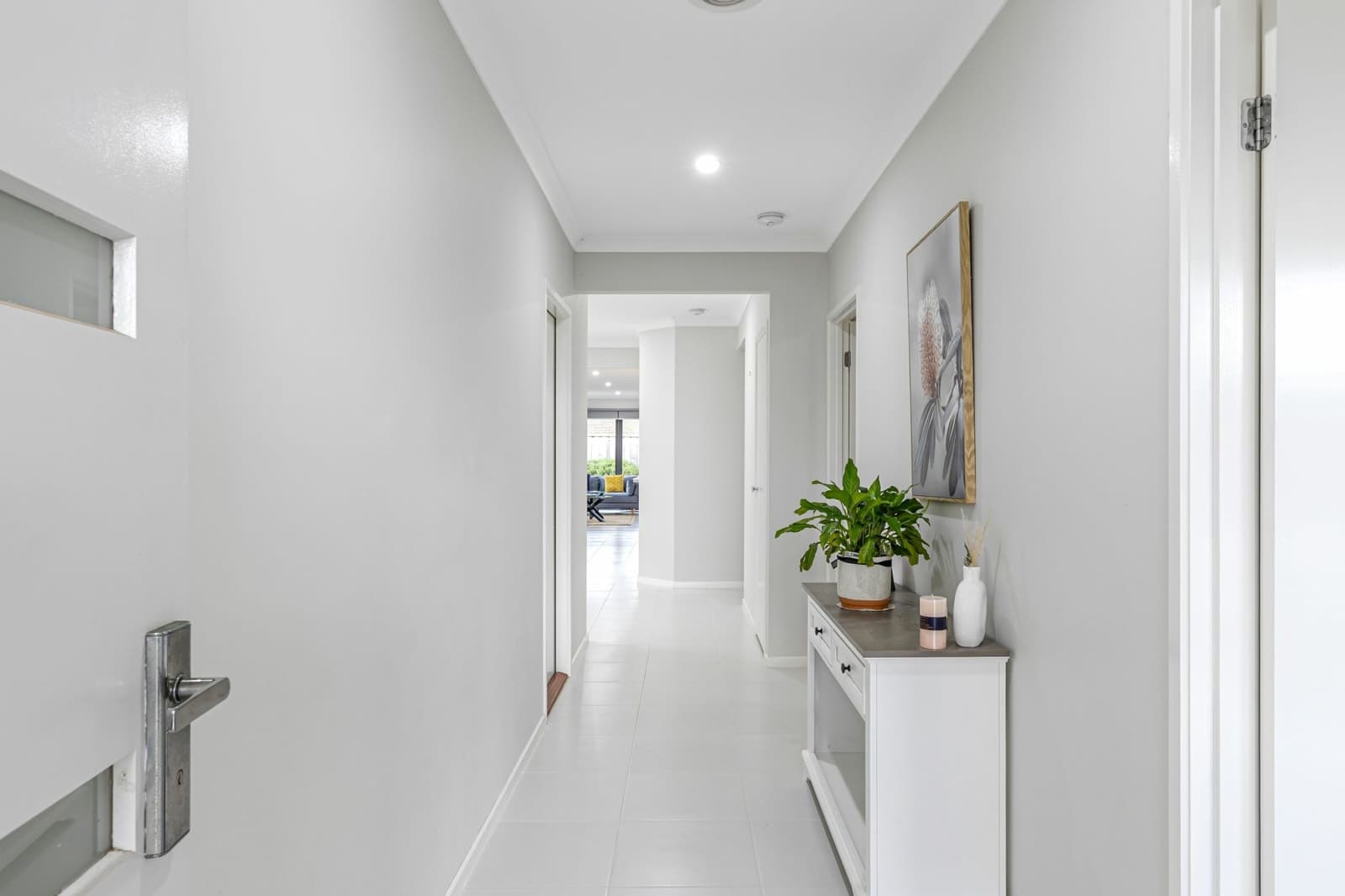 11 Devereux Way, CHARLEMONT, Charlemont - Thumbnail 4