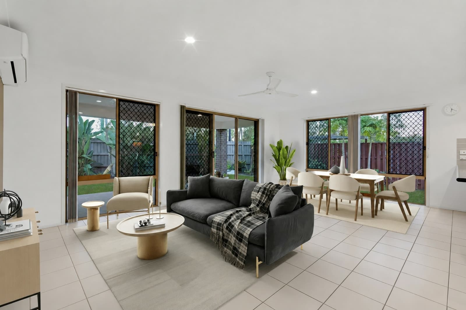 54 Tennessee Way,Berrinba, Berrinba - Thumbnail 2