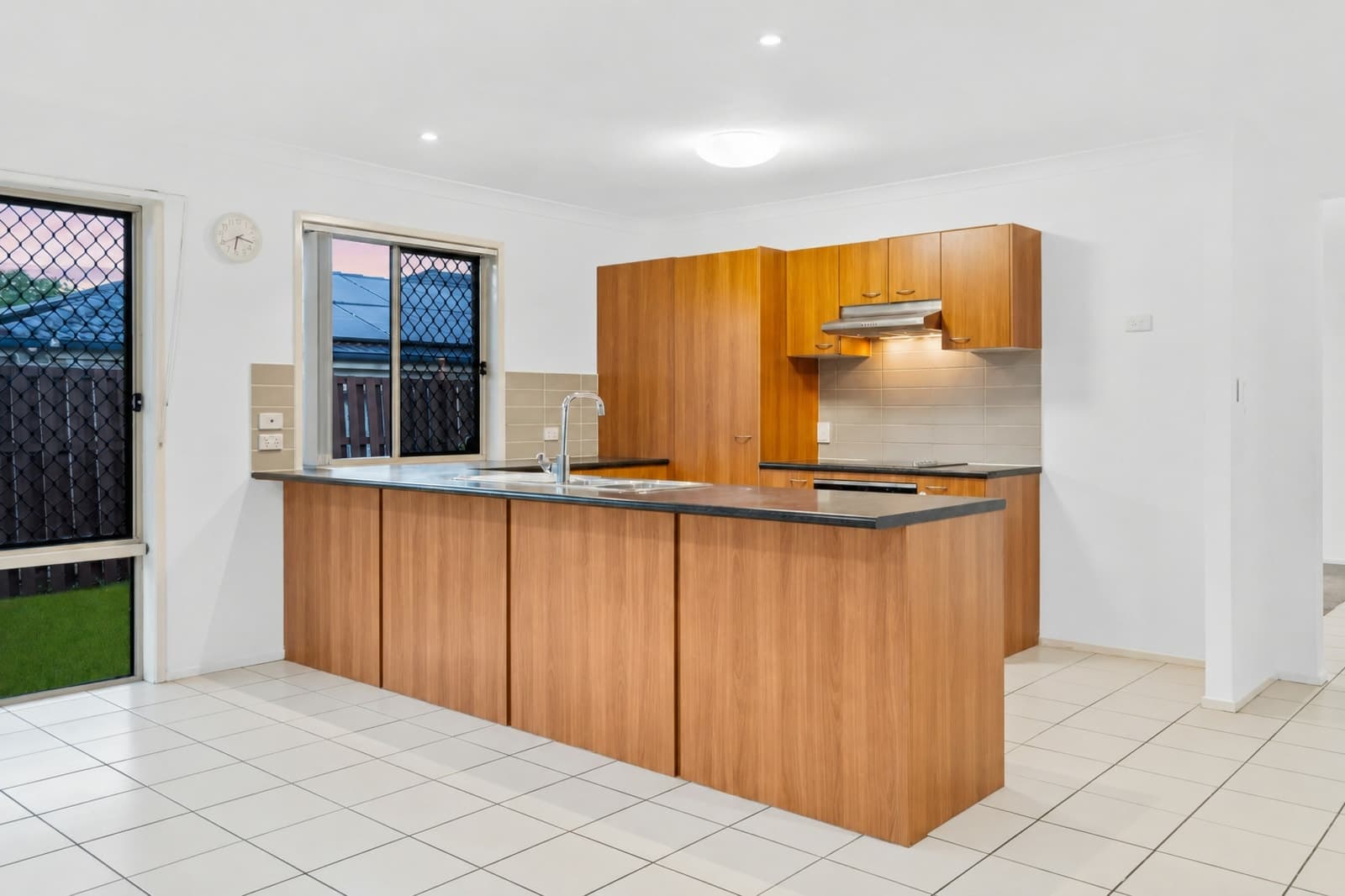 54 Tennessee Way,Berrinba, Berrinba - Thumbnail 4