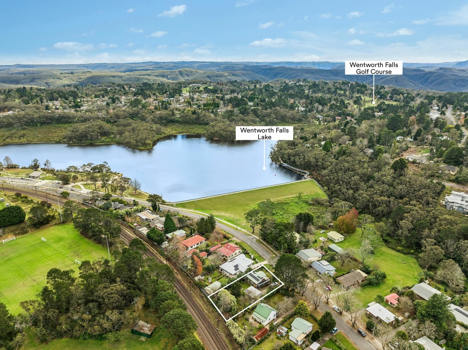 30 Sinclair Crescent,Wentworth Falls, Wentworth Falls - Thumbnail 2