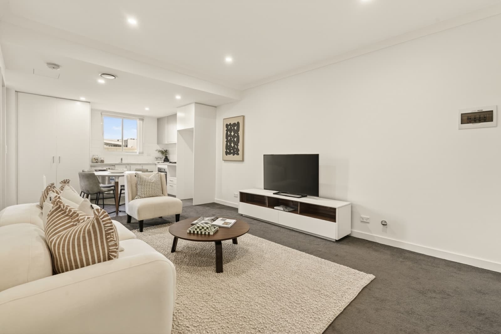108 & 109/15-17 Old Northern Road, BAULKHAM HILLS, Baulkham Hills - Thumbnail 3