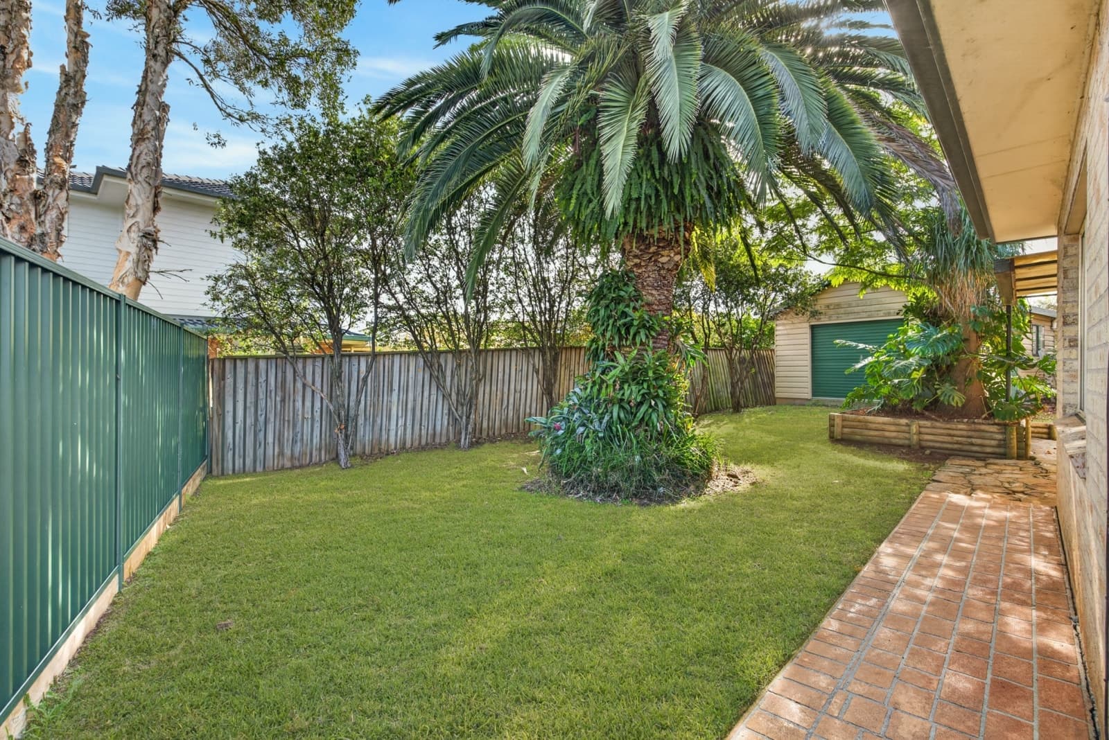 11 Dormer Grove, QUAKERS HILL, Quakers Hill - Thumbnail 2