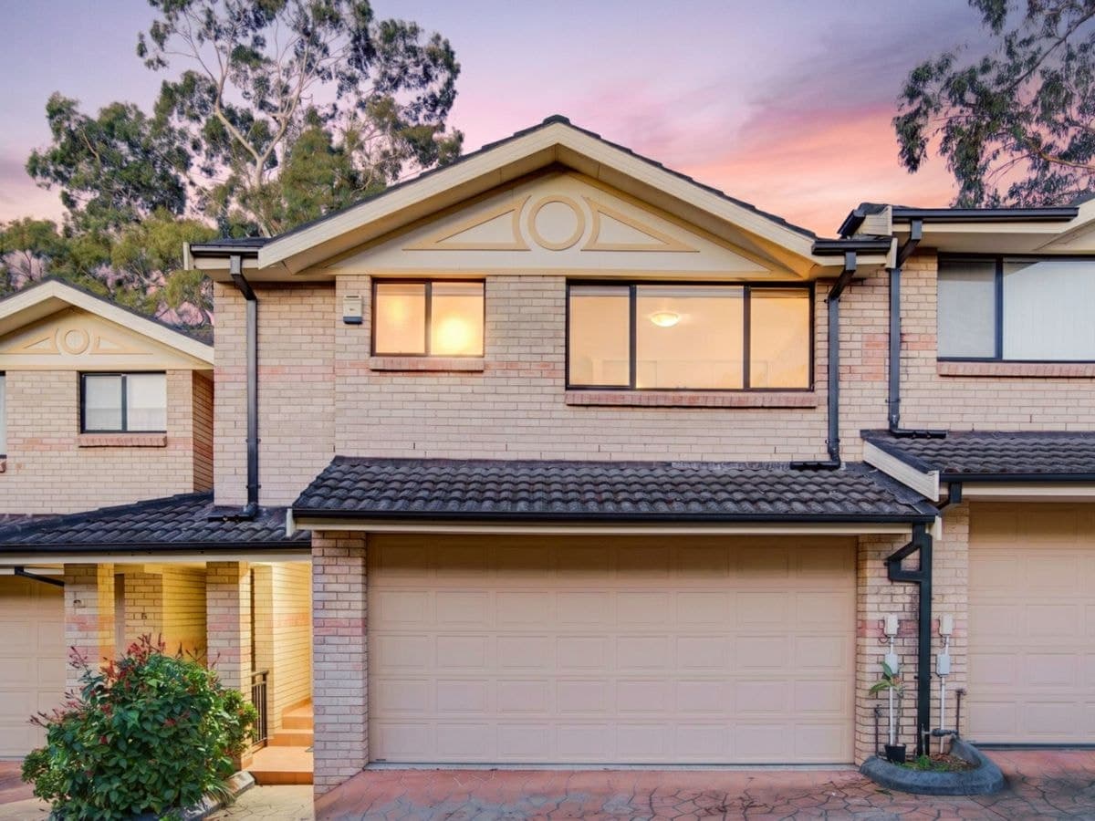 15/35-37 Parsonage Road, CASTLE HILL, Castle Hill - Image 1