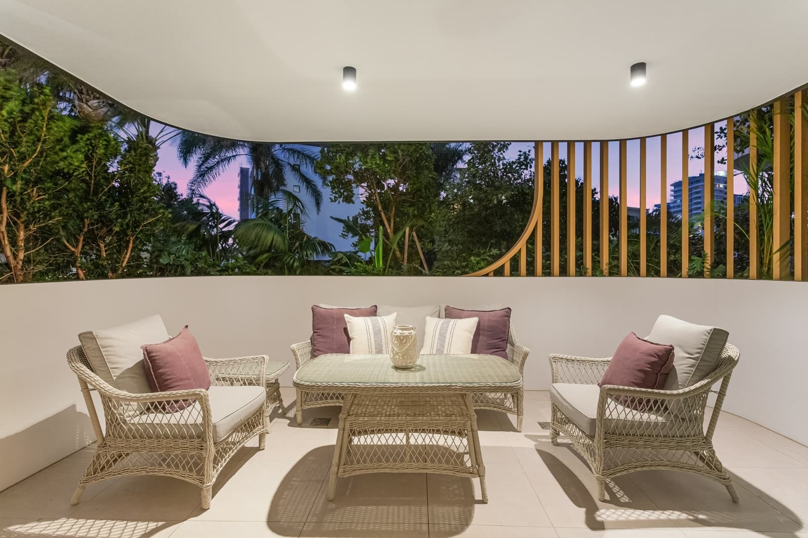 208/2 Mawarra Street, PALM BEACH, Palm Beach - Thumbnail 6