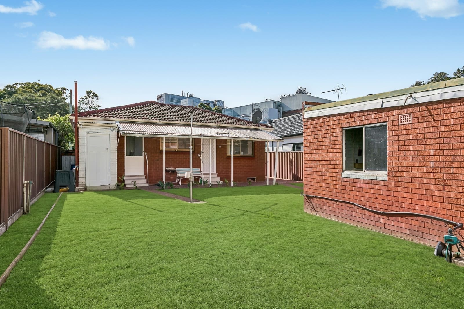 24 Swinbourne Street,Botany, Botany - Thumbnail 3