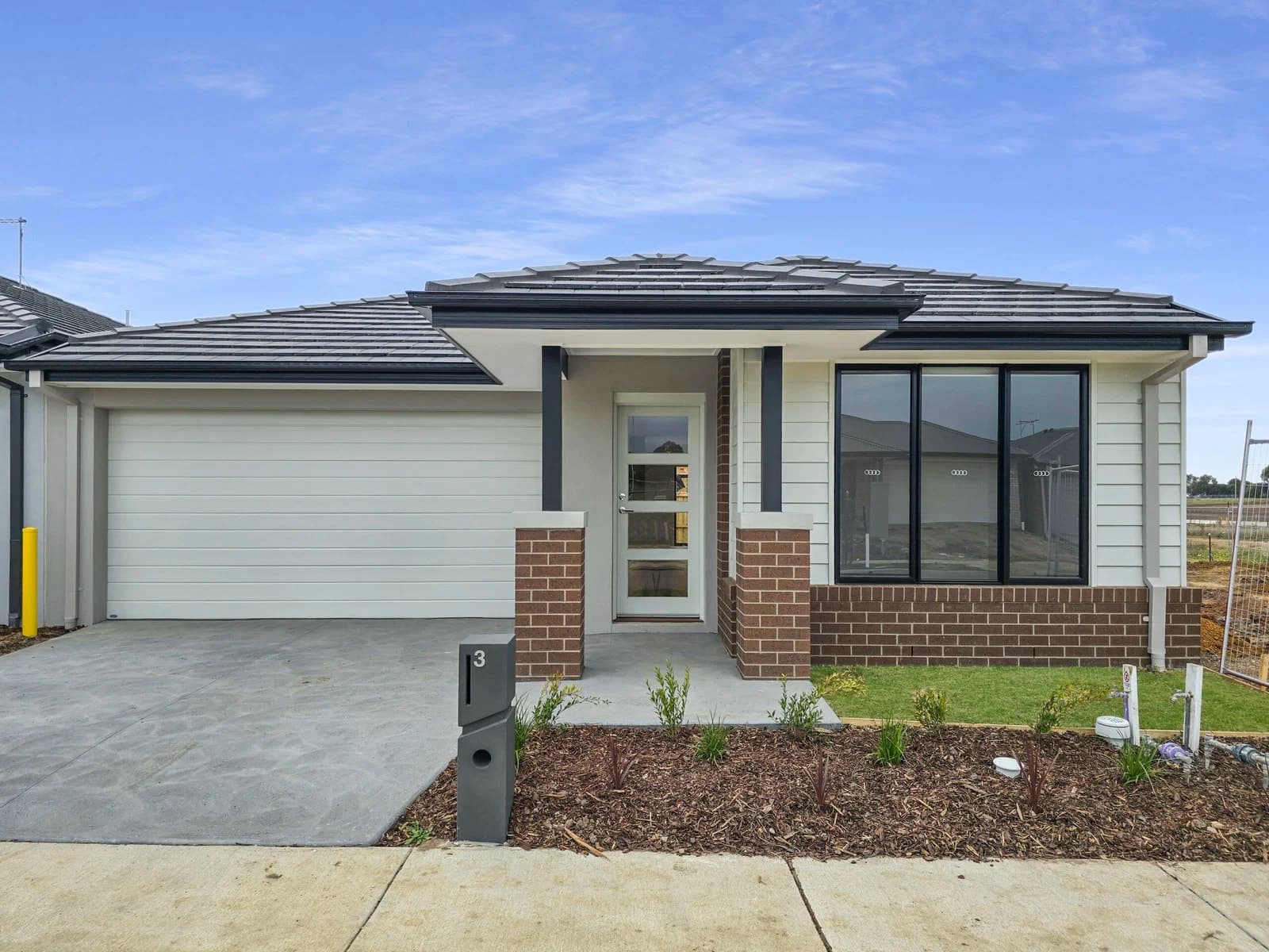 3 Pythais Way,CHARLEMONT, Charlemont - Image 1