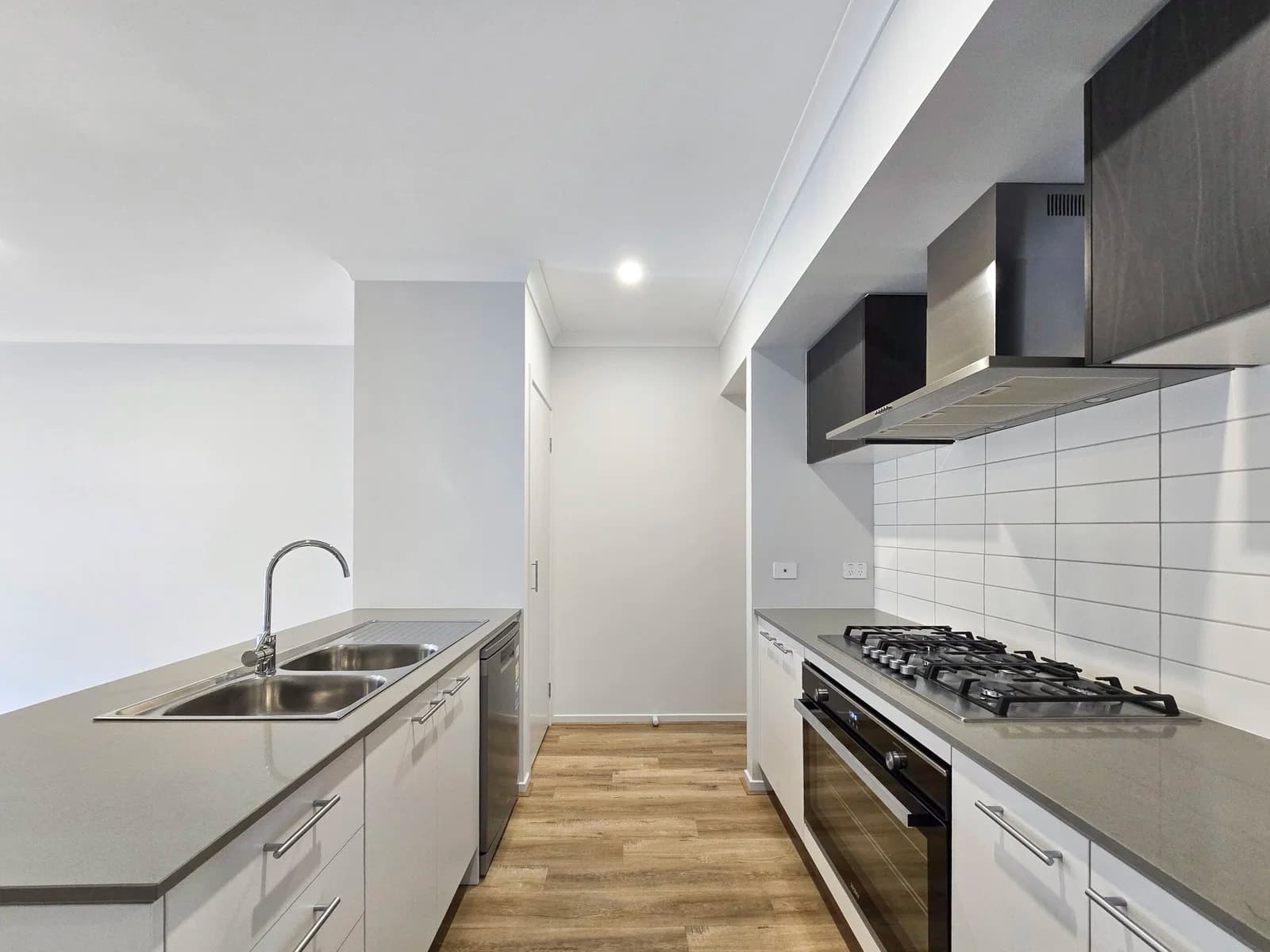 3 Pythais Way,CHARLEMONT, Charlemont - Thumbnail 2