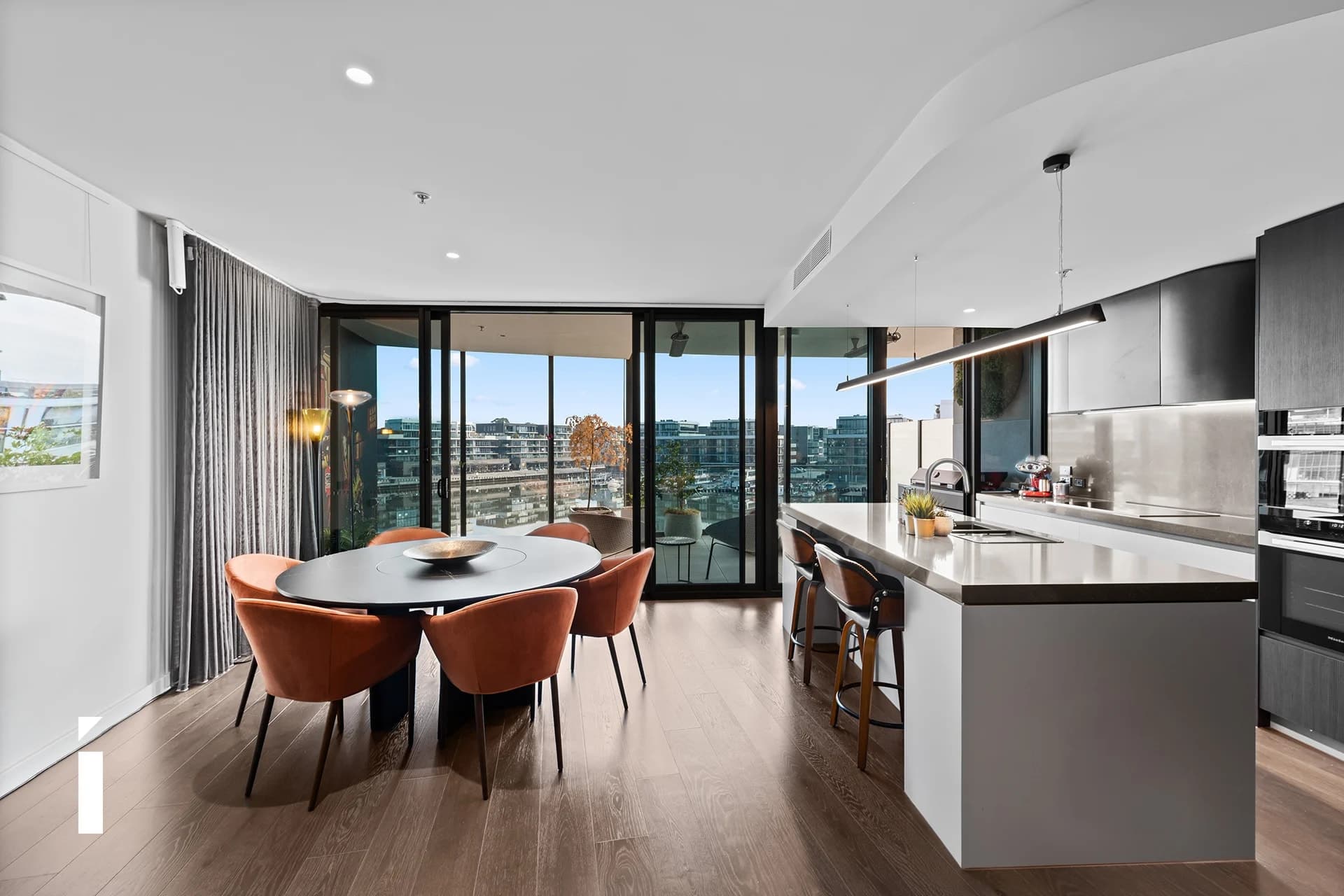 303/45 Honeysett View, Kingston, Kingston - Thumbnail 2