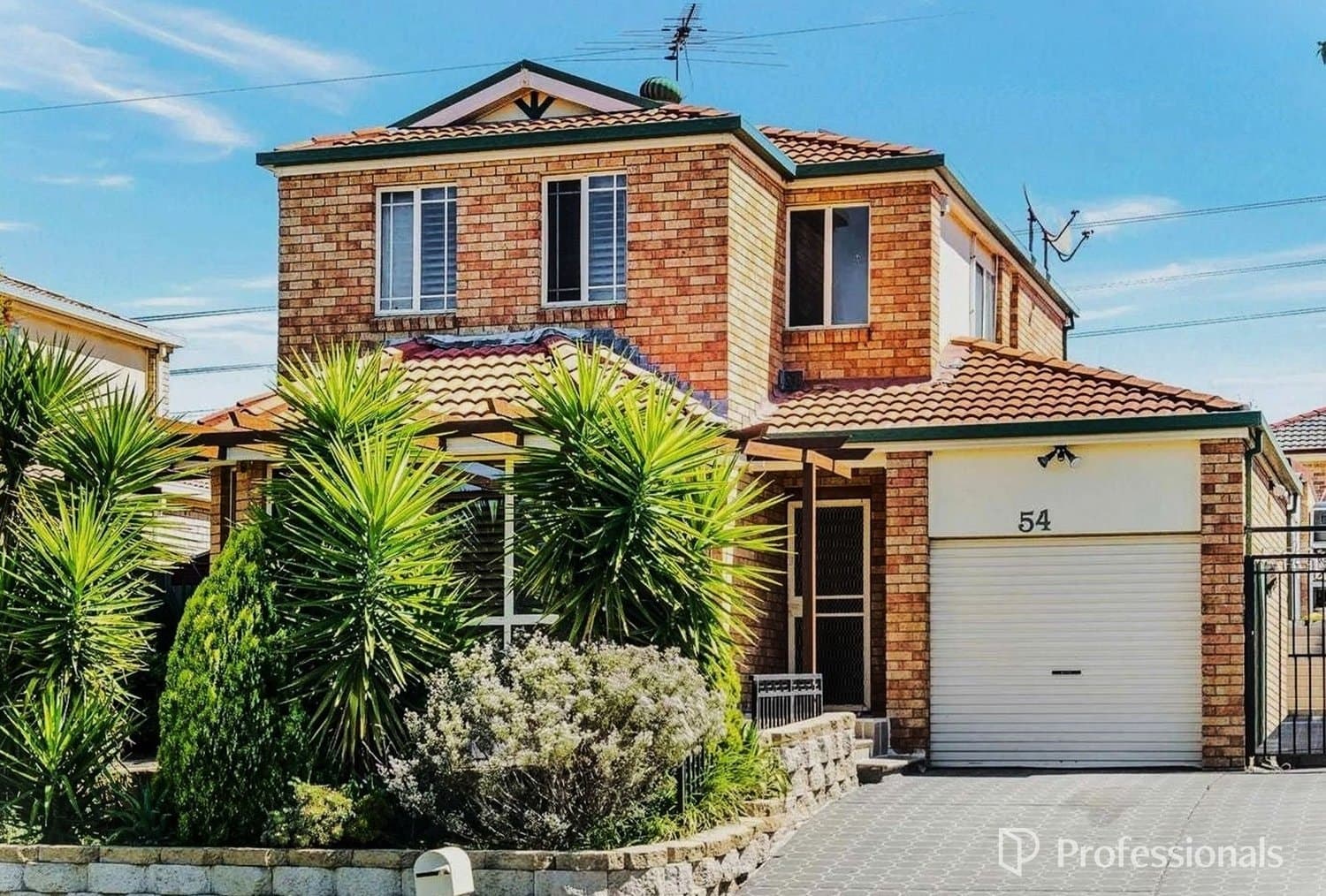 54 Minnamurra Circuit, Prestons NSW 2170, Prestons - Image 1