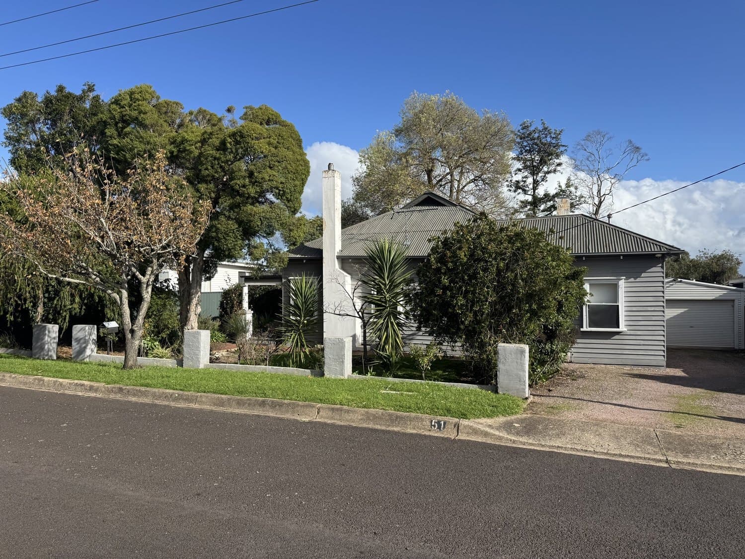 51 Carmichael Street, Hamilton VIC 3300, Hamilton - Image 1