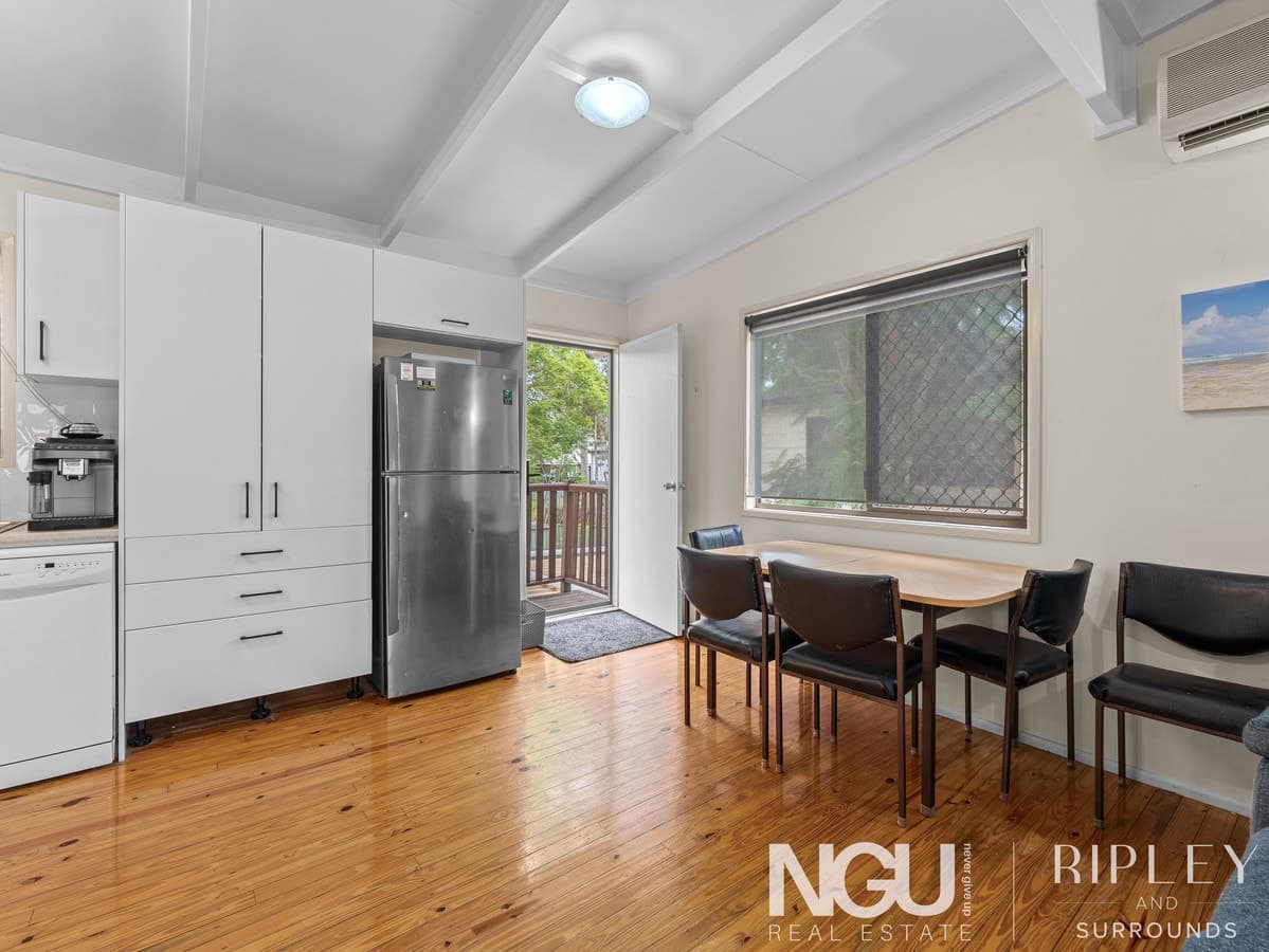 13 Ronald Street, Bundamba QLD 4304, Bundamba - Thumbnail 5