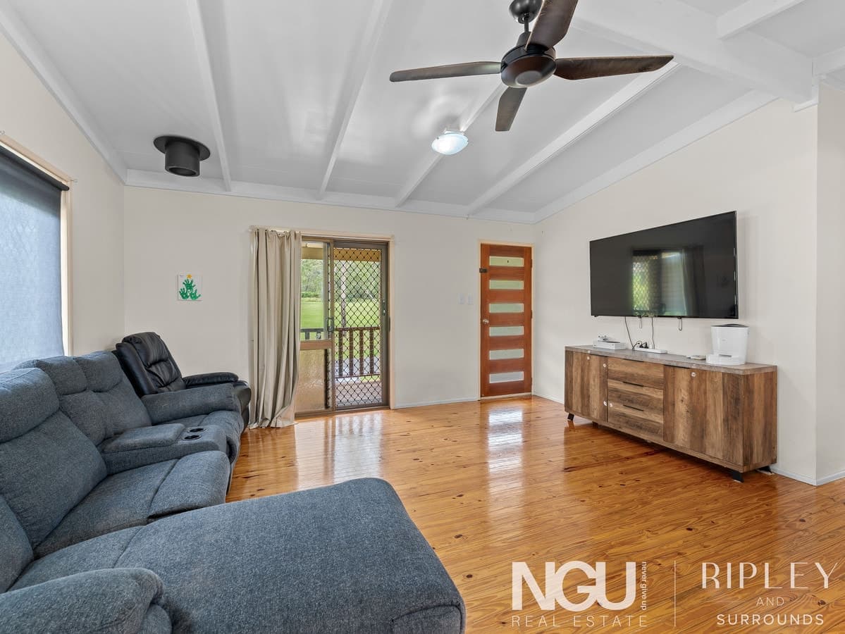 13 Ronald Street, Bundamba QLD 4304, Bundamba - Thumbnail 6