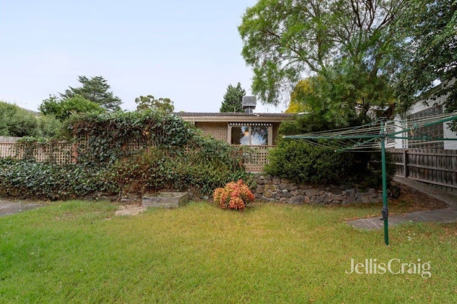 23 Eamon Drive, Viewbank, Viewbank - Image 1