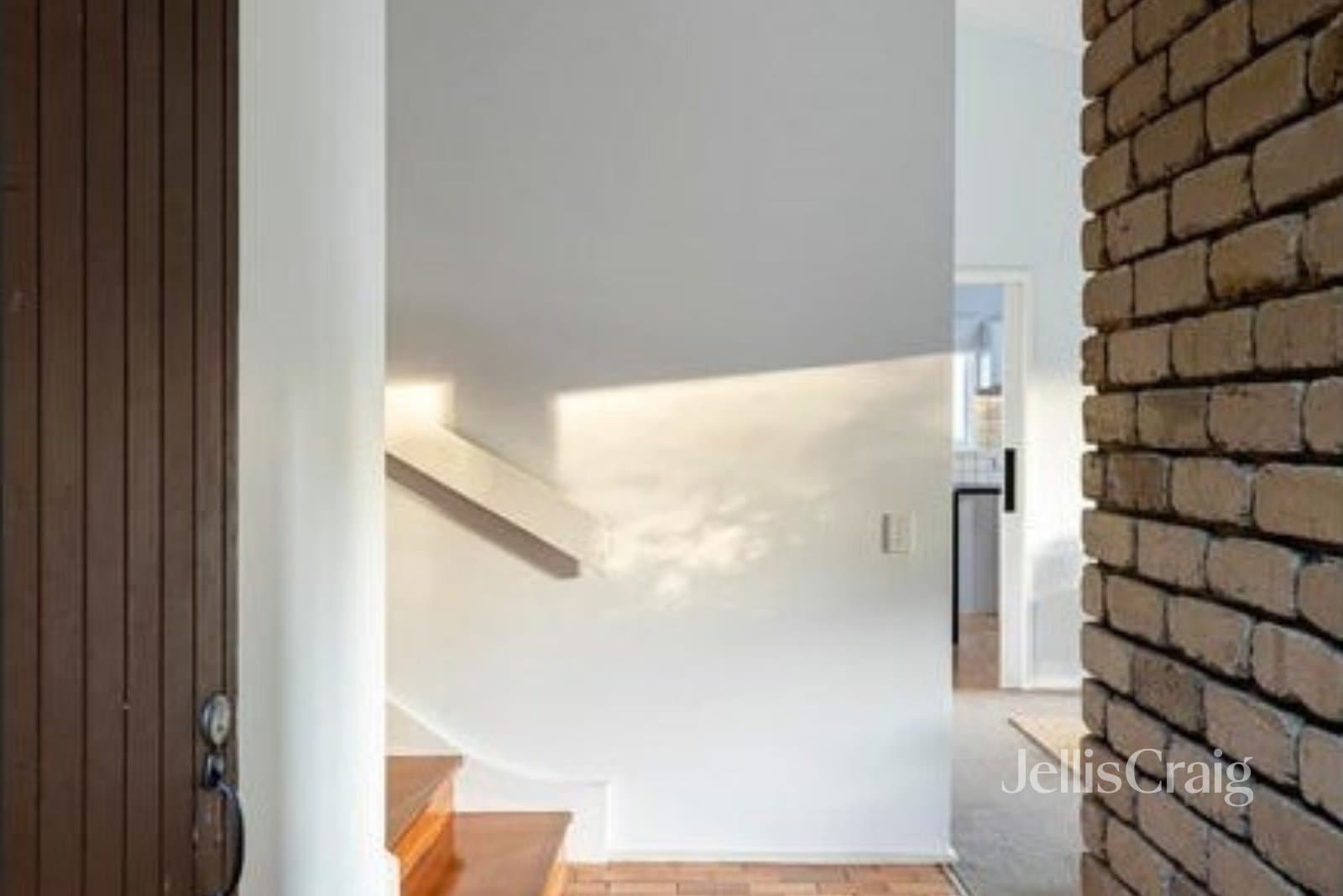 23 Eamon Drive, Viewbank, Viewbank - Thumbnail 5