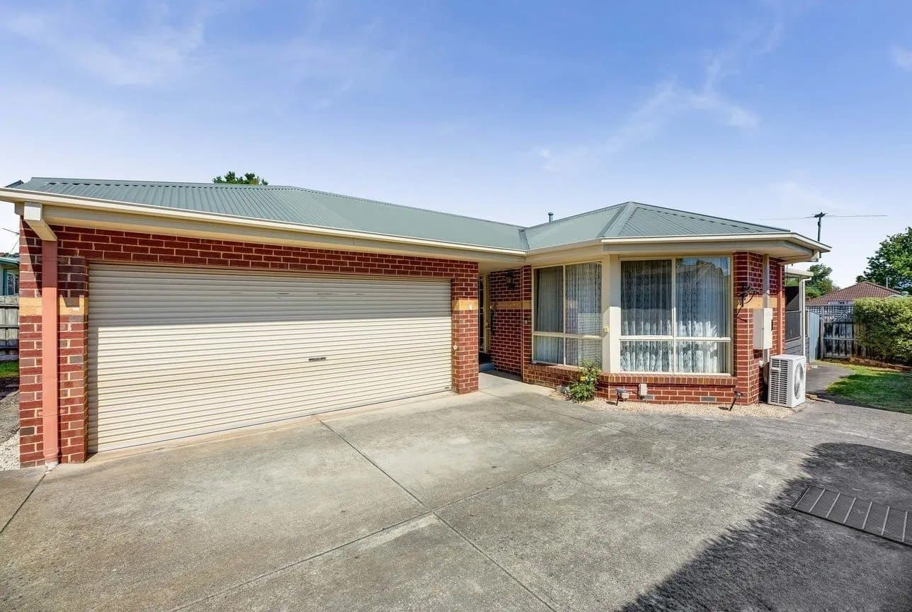 2/20 Maidstone Street, Ringwood, Ringwood - Image 1