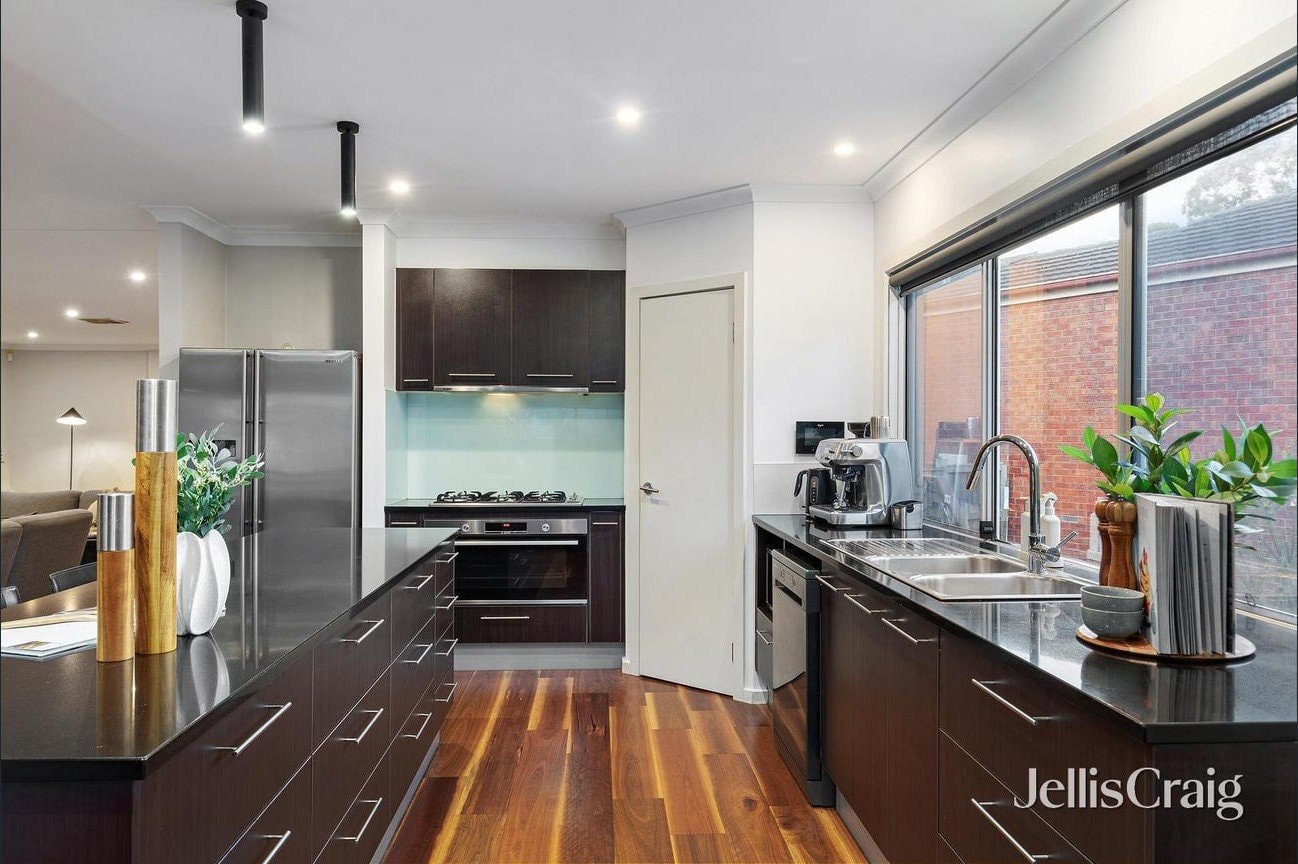 4 Goulburn Grove, Yallambie, Yallambie - Thumbnail 3