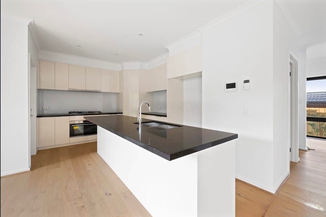 9A Boronia Grove, Doncaster East, Doncaster East - Thumbnail 4