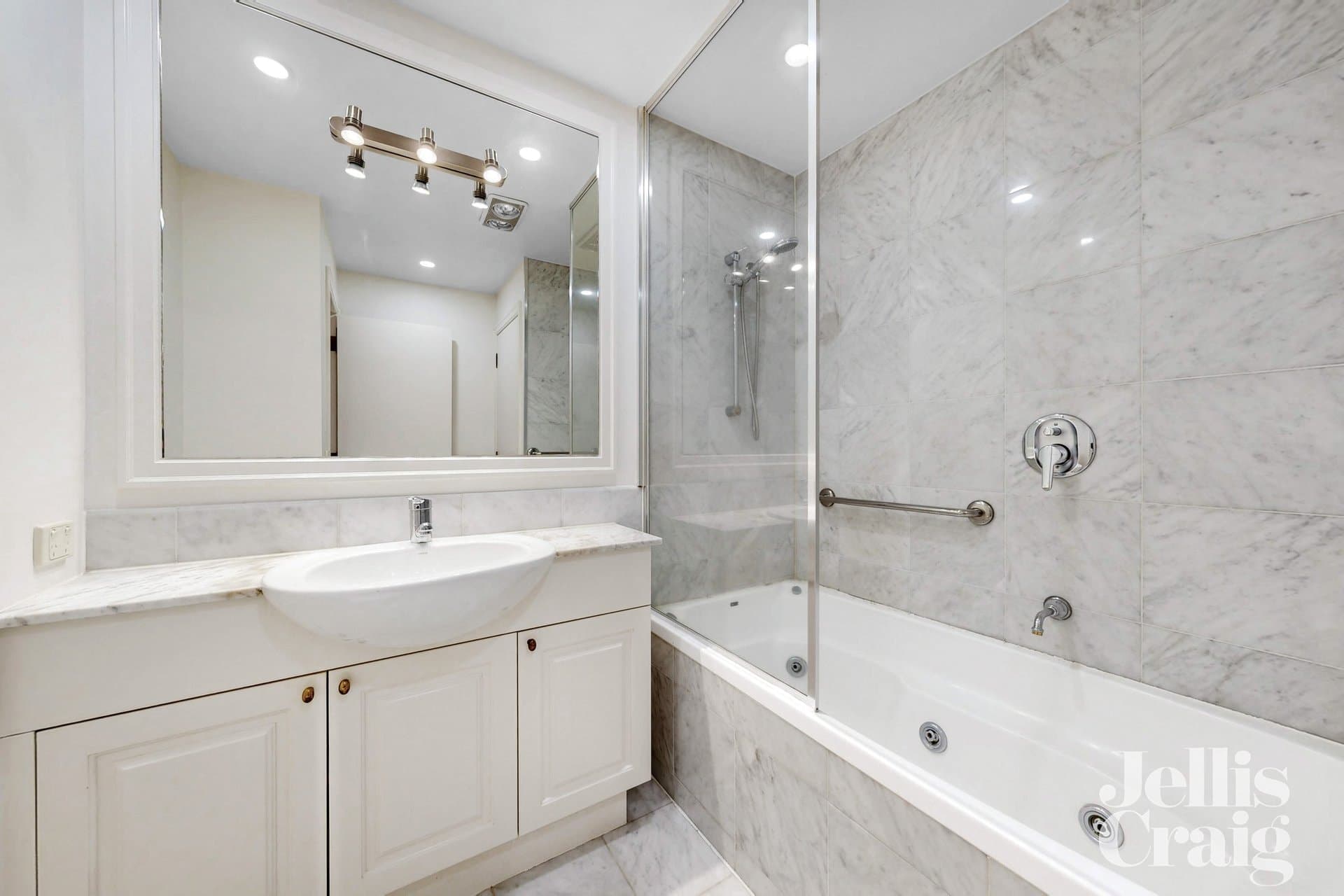 6/12 Copelen Street, South Yarra, South Yarra - Thumbnail 7