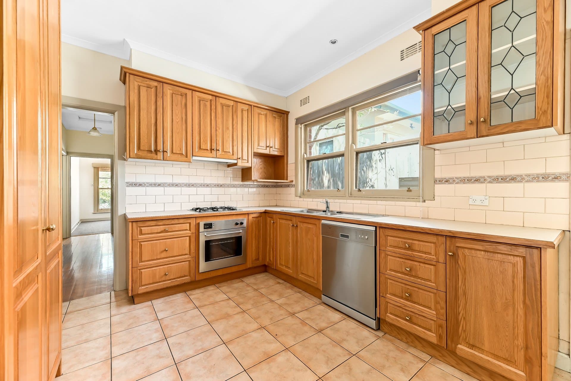 764 Warrigal Road, Malvern East, Malvern East - Thumbnail 2
