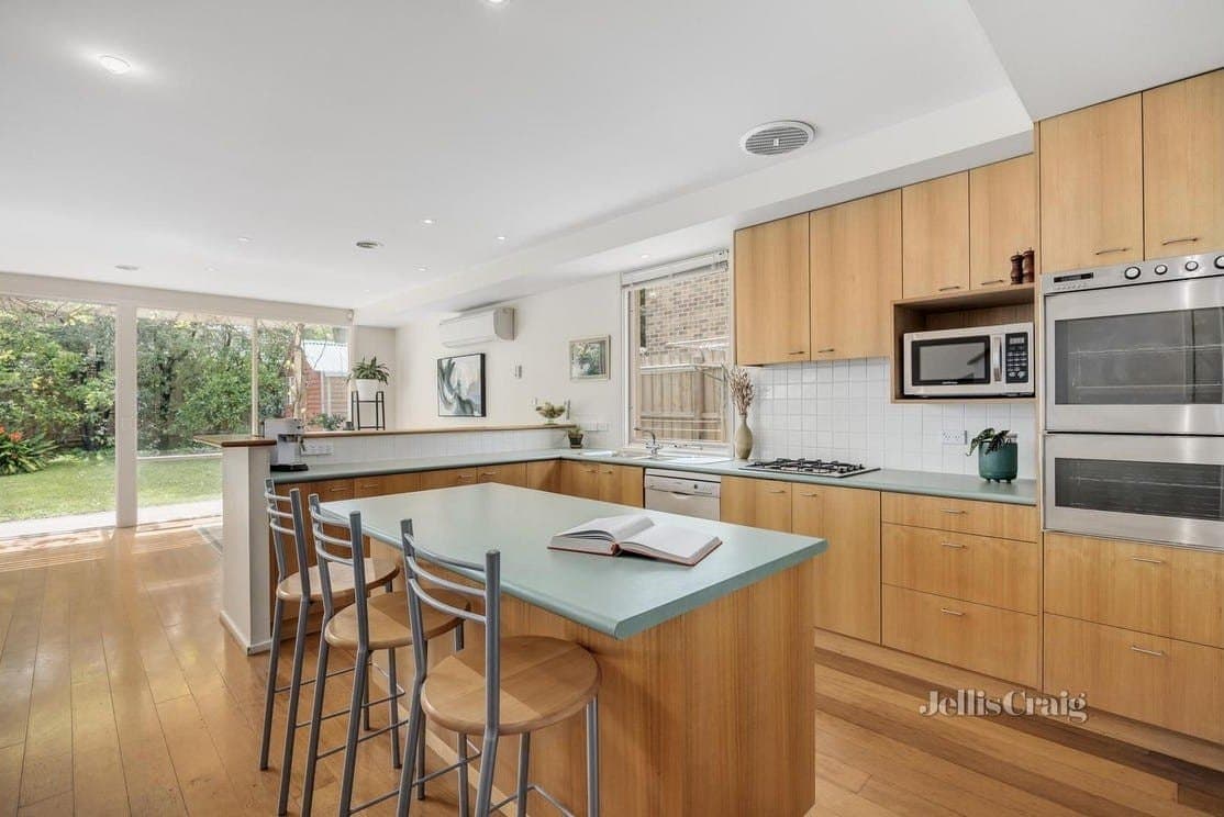 7 Maple Street, Mount Waverley, Mount Waverley - Thumbnail 3