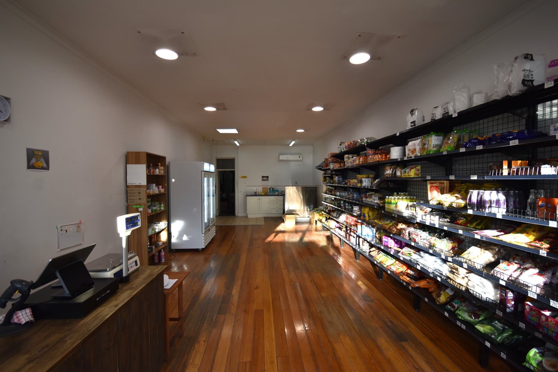 37 The Mall, Croydon South
    
    
      
        118 m2, Croydon South - Thumbnail 6
