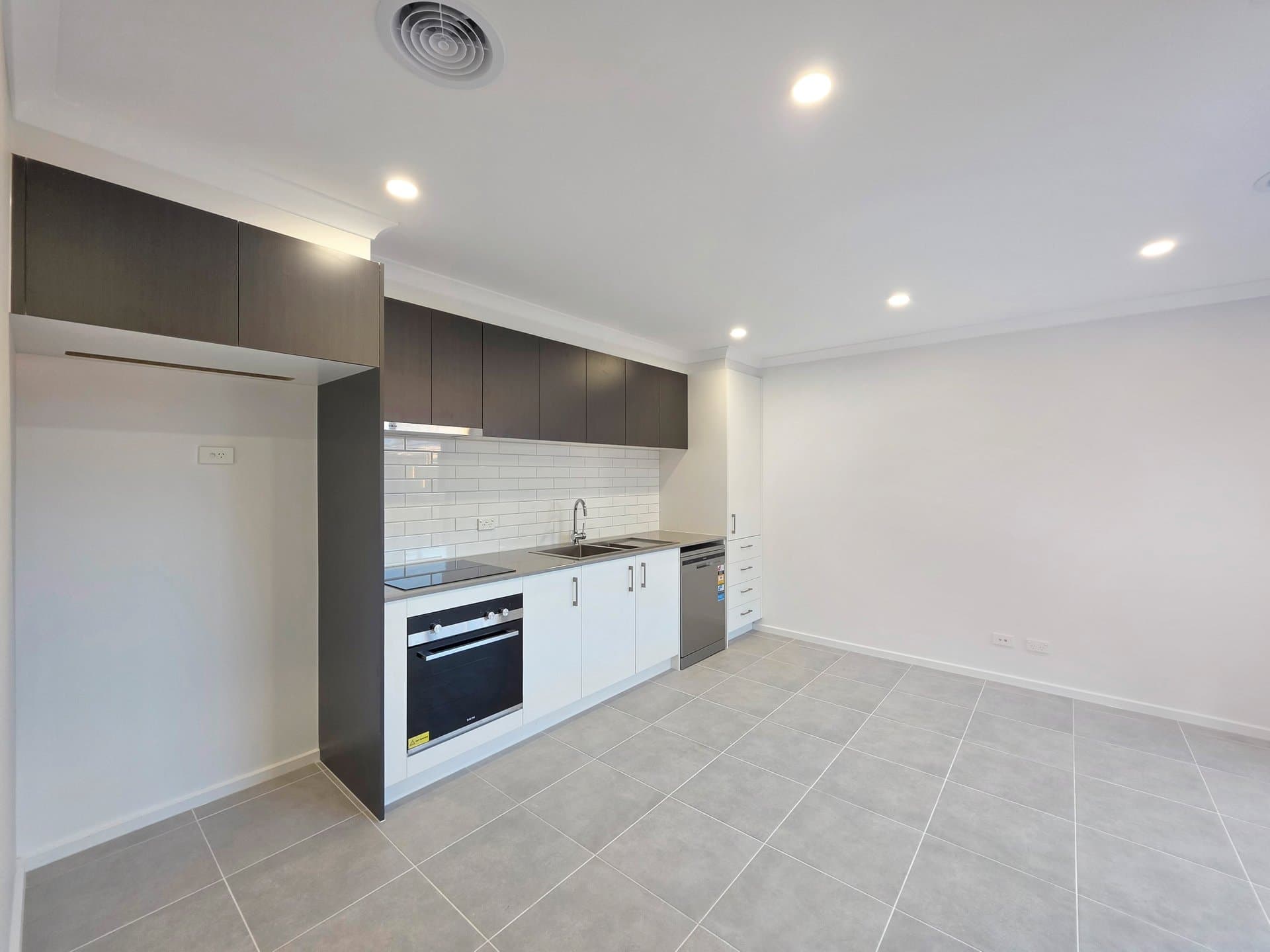 32 Beveridge Circuit, Armstrong Creek, Armstrong Creek - Thumbnail 3