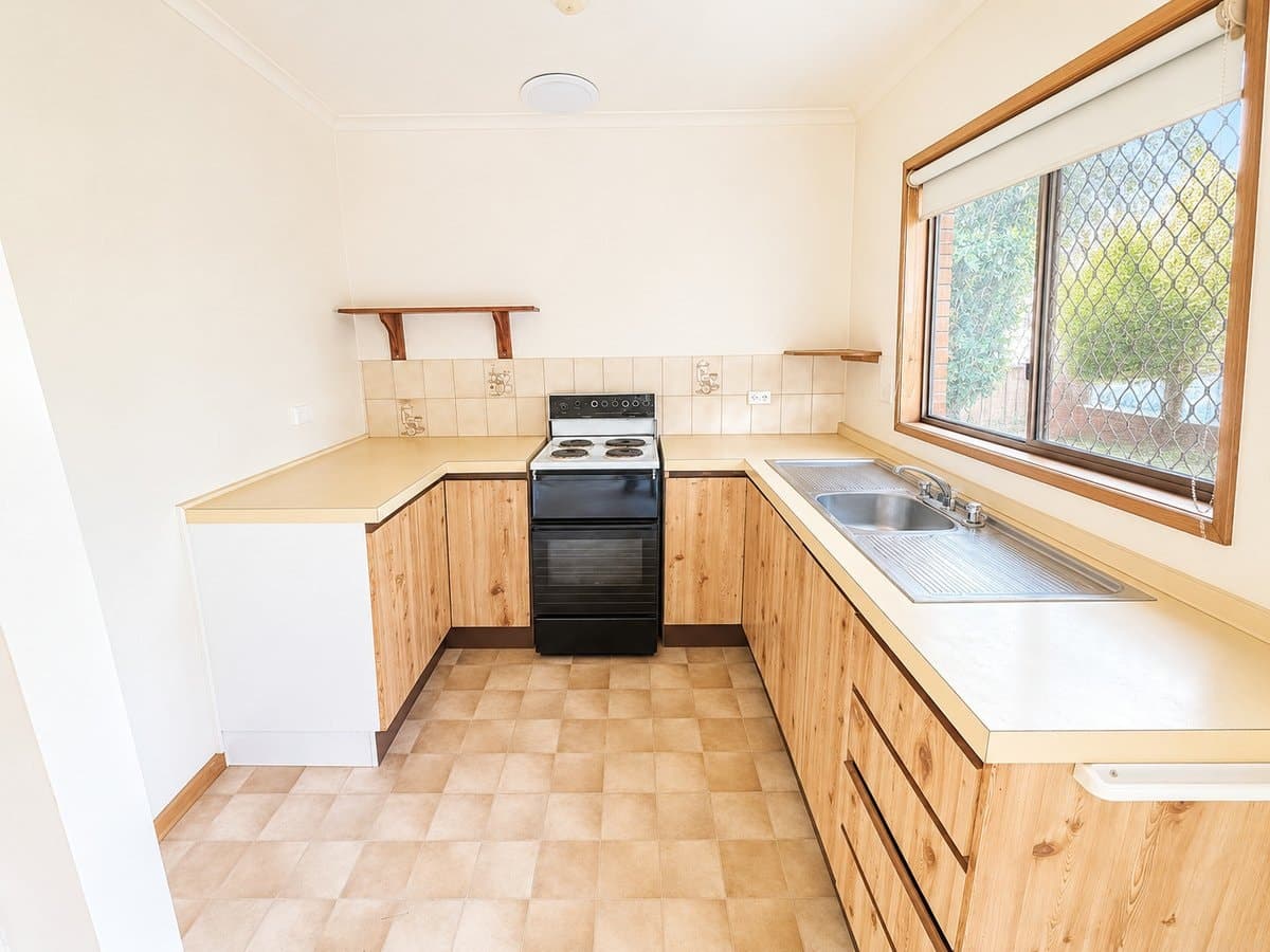 9 Jacobson Street, Mooroopna, Mooroopna - Thumbnail 3