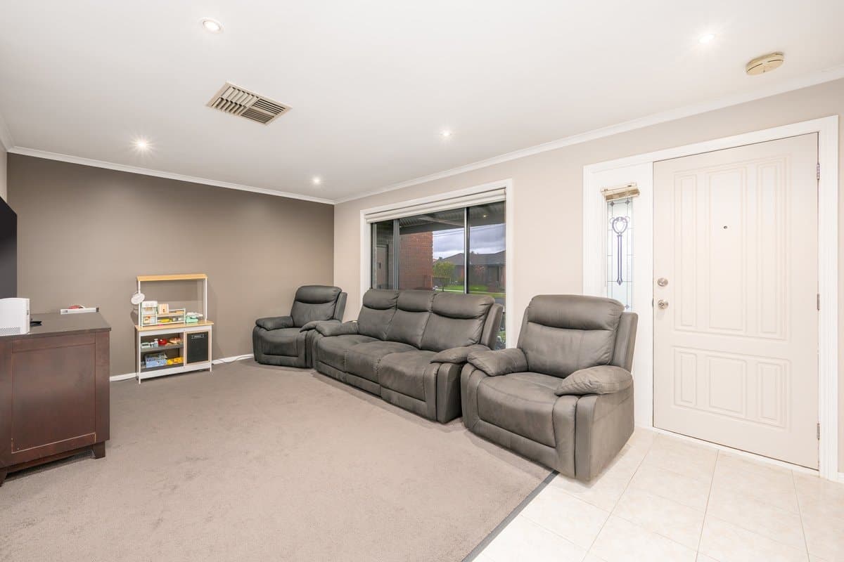 29 Sun Valley Drive, Shepparton, Shepparton - Thumbnail 4