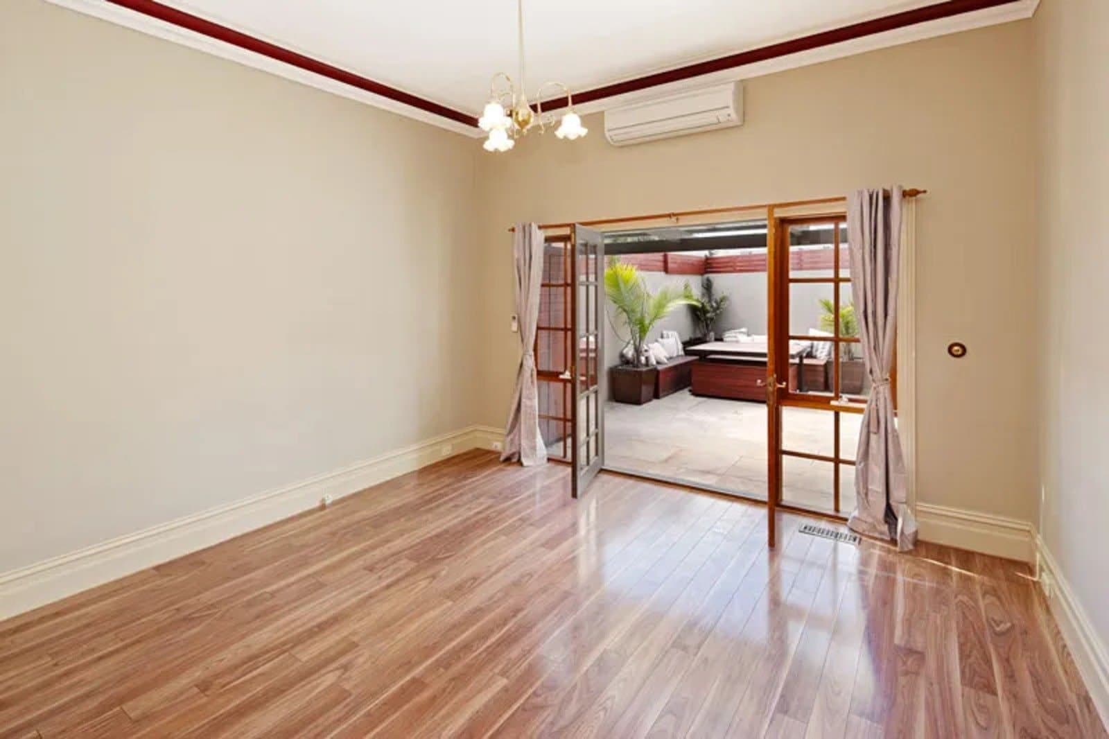 20 Ingles Street, Port Melbourne, Port Melbourne - Thumbnail 4