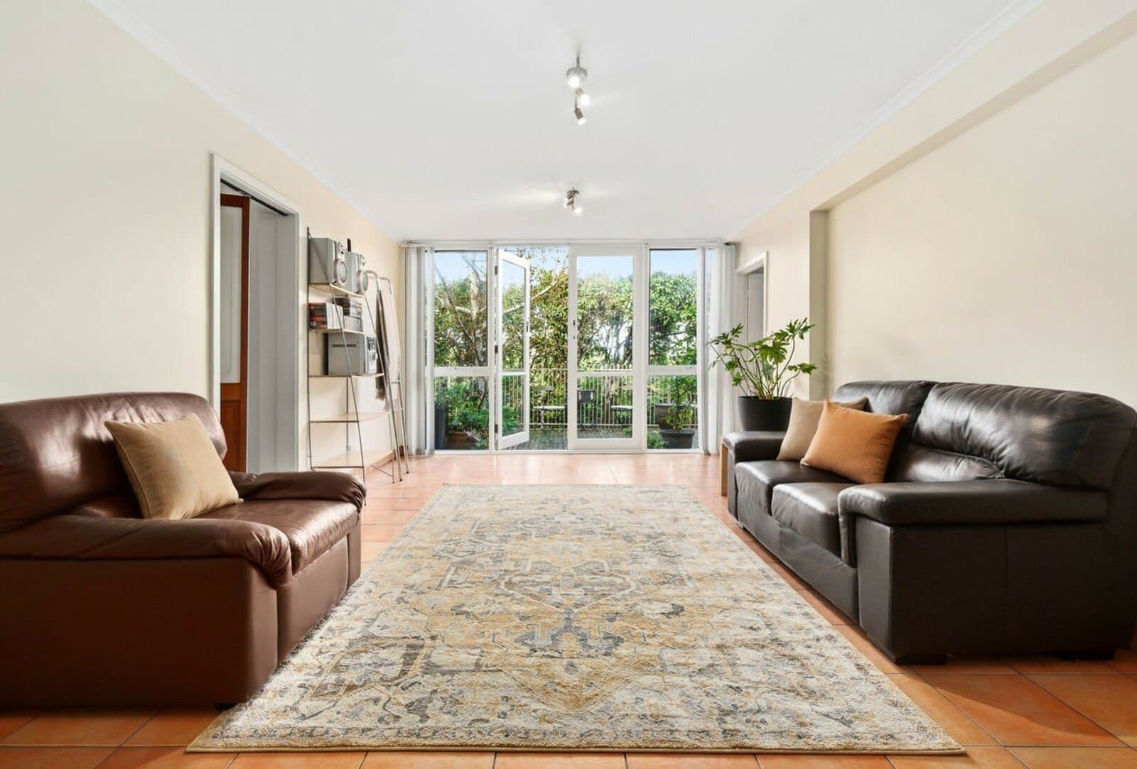 28 Hilton Street, Beaumaris, Beaumaris - Thumbnail 2
