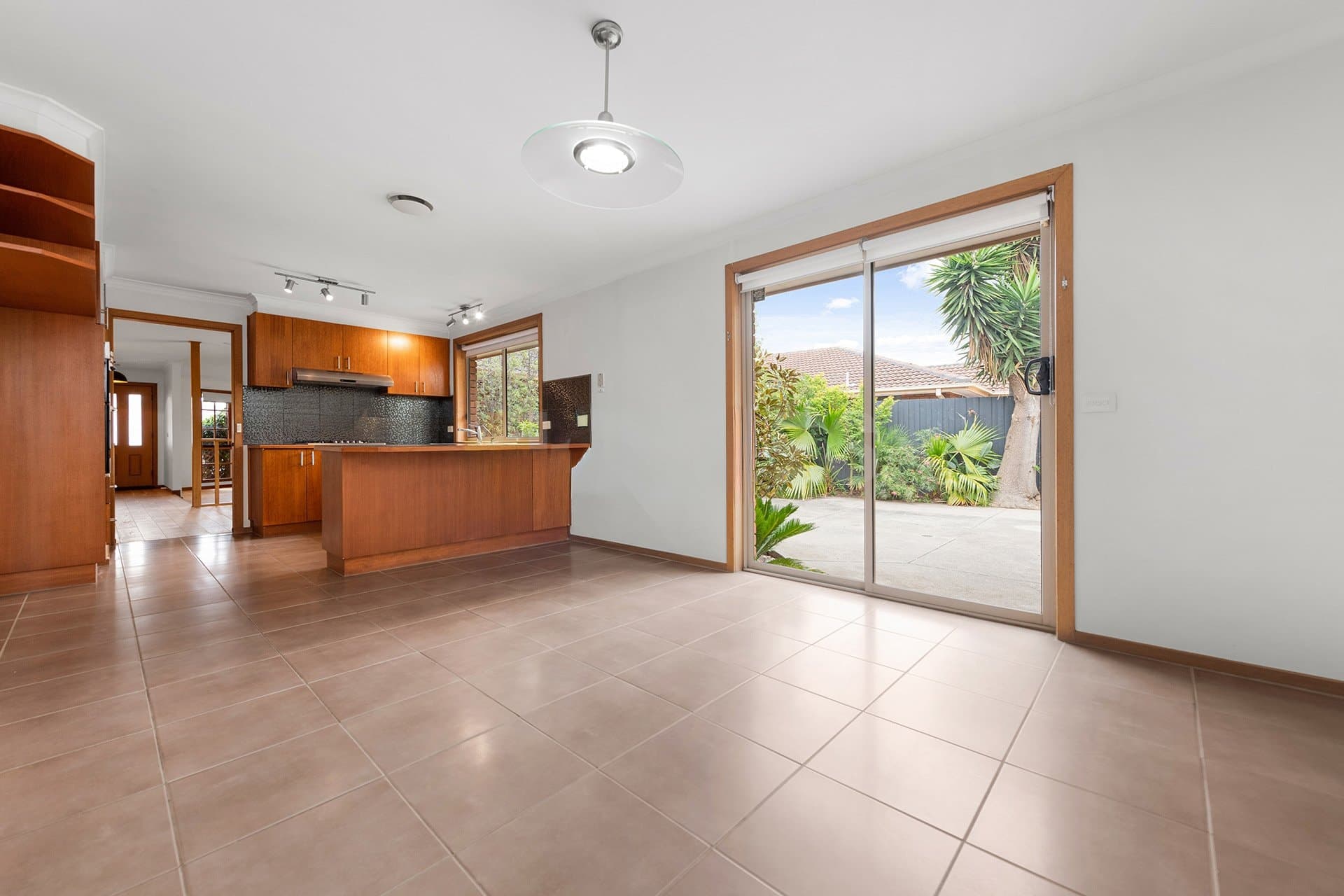5 Sturrock Court, Altona Meadows, Altona Meadows - Thumbnail 3