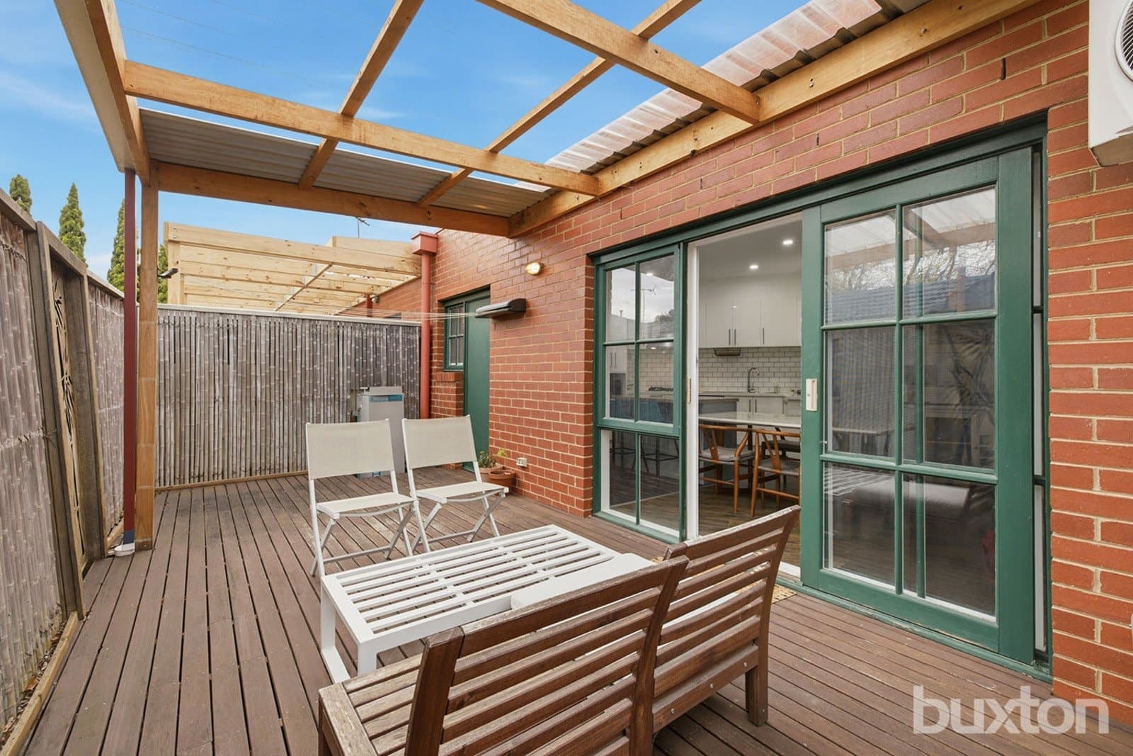 2/17 Peterson Street,
                        
                    
                    
                        
                            Highett, Highett - Thumbnail 6