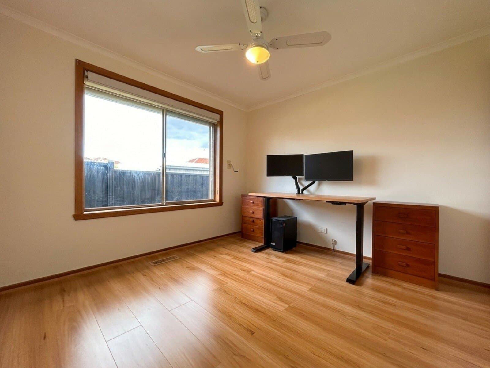 2/39 Thompson Street,
                        
                    
                    
                        
                            Clayton, Clayton - Thumbnail 7
